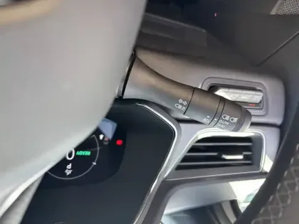 Photo 26 Renault Captur  E-Tech full hybrid 145 ch