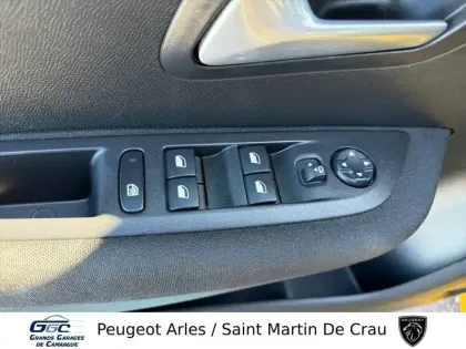 Photo 37 Peugeot 208  Electrique 50 kWh 136ch