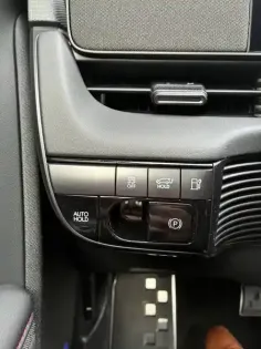 Photo 55 Hyundai Ioniq 5  84 kWh - 229 ch