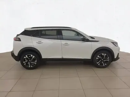 Photo 75 Peugeot 2008  BlueHDi 130 S&S EAT8