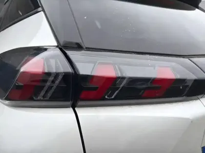 Photo 16 Peugeot 2008 Gén. II Ph1 NG Allure Pack 5