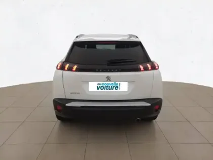 Photo 76 Peugeot 2008  BlueHDi 130 S&S EAT8