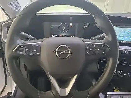 Photo 8 Opel Mokka  1.2 Turbo 130 ch BVA8