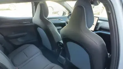 Photo 22 Volvo Ex30  Single Extended Range 272 ch 1EDT