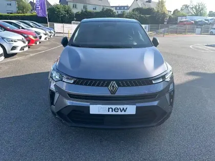 Photo 7 Renault Captur  E-Tech full hybrid 145 ch