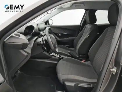 Photo 56 Peugeot 2008  PureTech 130 S&S EAT8