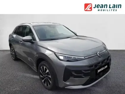 Photo 38 Volkswagen T-roc  1.5 eTSI EVO2 Hybrid 150 ch DSG7