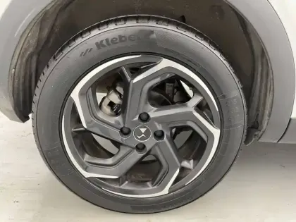 Photo 18 Peugeot 208  PureTech 100 S&S EAT8