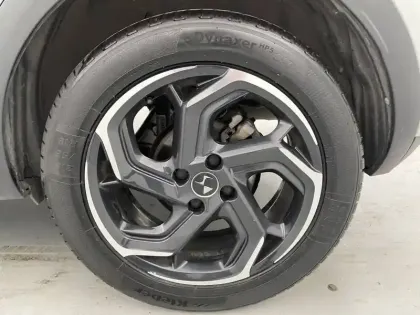 Photo 15 Peugeot 208  PureTech 100 S&S EAT8