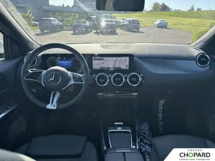 Photo 11 Mercedes GLA  250 e 8G-DCT