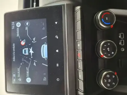 Photo 75 Renault Clio  TCe 90