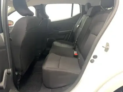 Photo 44 Dacia Sandero  SCe 65
