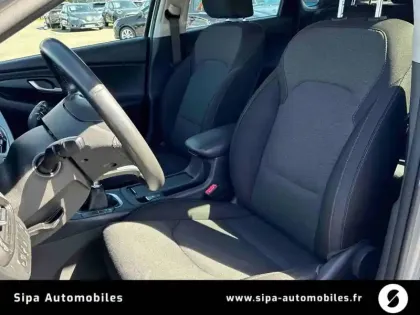 Photo 11 Hyundai I30  1.0 T-GDi 120 iBVM6 Hybrid 48V