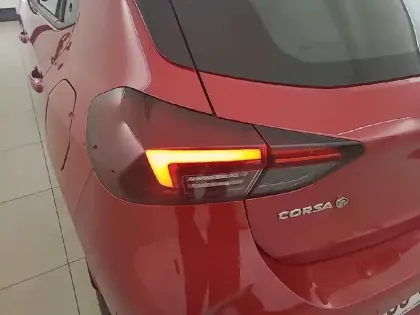 Photo 88 Opel Corsa  Electrique 136 ch & Batterie 50 kWh