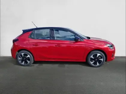 Photo 51 Opel Corsa  Electrique 136 ch & Batterie 50 kWh