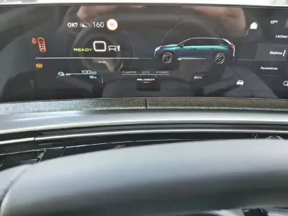 Photo 19 Peugeot 5008  Electrique 230 ch 97 kWh Grande autonomie