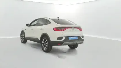 Photo 11 Renault Arkana  mild hybrid 140 EDC FAP - 22