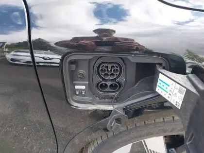 Photo 18 Renault Megane  E-Tech EV60 220 ch super charge