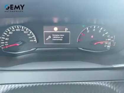 Photo 31 Peugeot 208 Gén. II Ph1 NG Allure 5