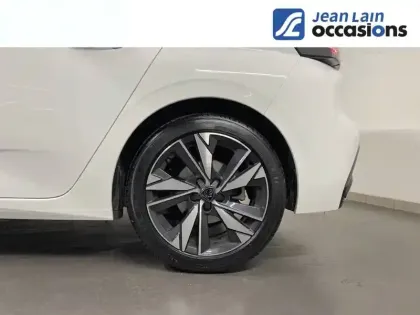 Photo 28 Peugeot 308  PureTech 130ch S&S EAT8