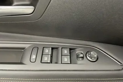 Photo 73 Peugeot 3008  Puretech 130ch S&S EAT8