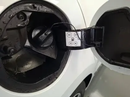 Photo 14 Renault Clio  E-Tech 140 - 21N