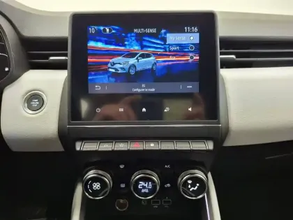 Photo 78 Renault Clio  E-Tech 140 - 21N