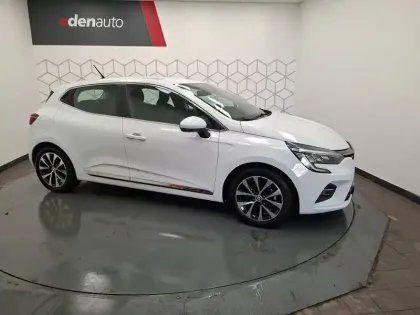 Photo 49 Renault Clio  E-Tech 140 - 21N