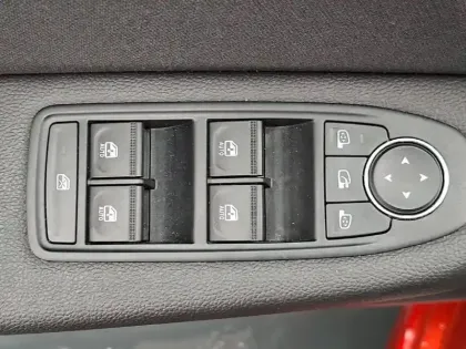 Photo 23 Renault Clio Gén. V (BJA) Ph2 esprit Alpine 5