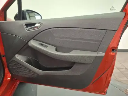 Photo 48 Renault Clio  TCe 90