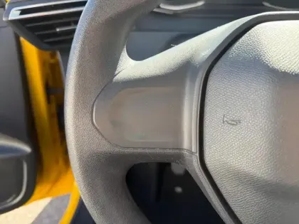 Photo 18 Peugeot 208 Gén. II Ph1 NG Like 5