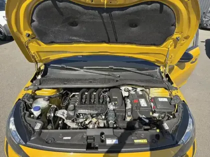 Photo 6 Peugeot 208 Gén. II Ph1 NG Like 5