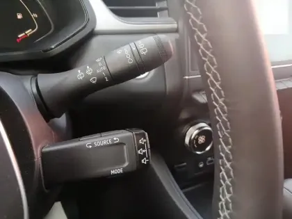 Photo 17 Renault Captur Gén. II (HJB) Ph1 NG Techno 5