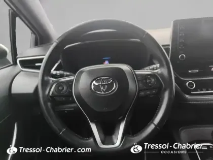 Photo 11 Toyota Corolla  Hybride 122h Design