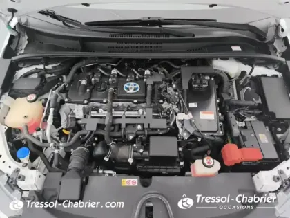 Photo 6 Toyota Corolla  Hybride 122h Design