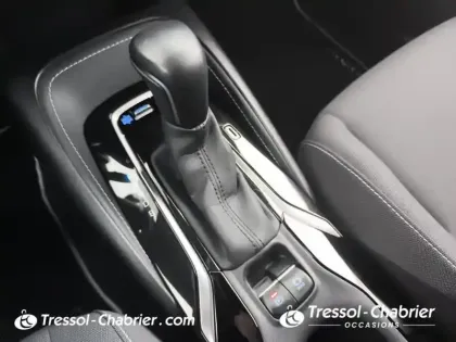 Photo 23 Toyota Corolla  Hybride 122h Design