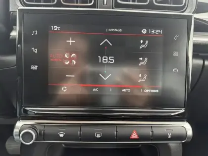 Photo 12 Citroën C3  PureTech 110 ch EAT6 Max