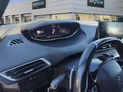 Photo 20 Peugeot 5008 Gén. II Ph2 GT 5