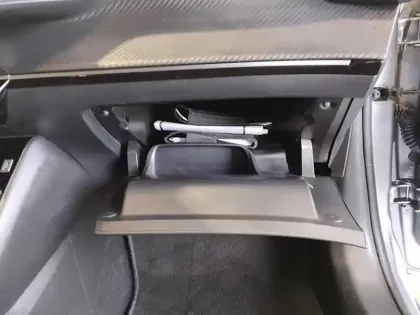 Photo 15 Peugeot 208  Turbo 100 ch BVM6 Allure