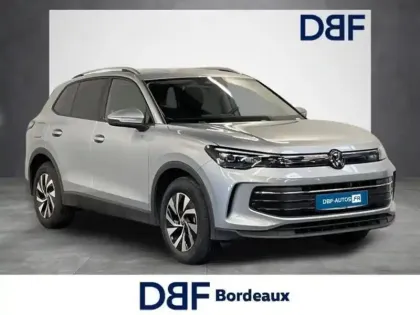 Photo 15 Volkswagen Tiguan 2.0 TDI 150ch DSG7 VW Edition