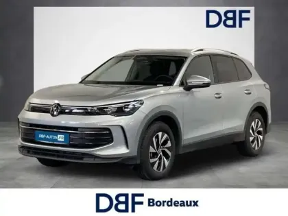 Photo 10 Volkswagen Tiguan 2.0 TDI 150ch DSG7 VW Edition