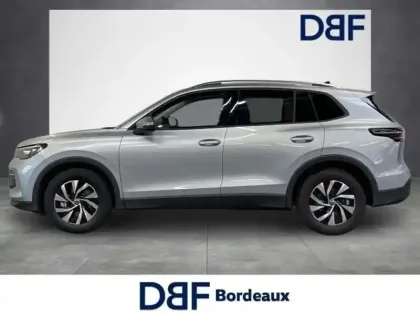 Photo 11 Volkswagen Tiguan 2.0 TDI 150ch DSG7 VW Edition