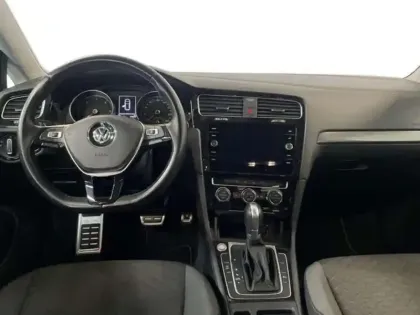 Photo 7 Volkswagen Golf 1.6 TDI 115 FAP DSG7 Connect