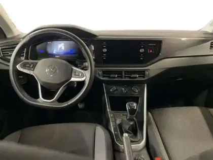 Photo 7 Volkswagen Polo 1.0 TSI 95 S&S BVM5 VW Edition