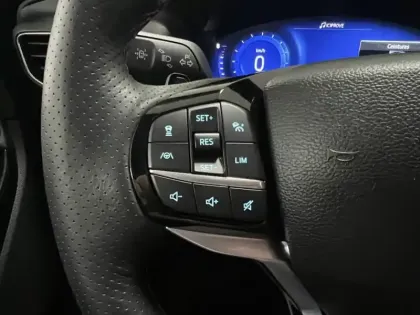 Photo 17 Ford Explorer ST-Line Plug-in-Hybrid 4x4