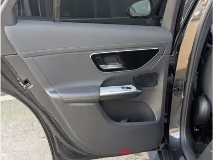 Photo 17 Mercedes Classe GLC Gén. II (C254) Ph1 AMG Line 5