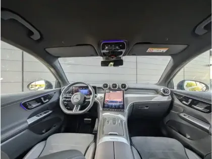 Photo 10 Mercedes Classe GLC Gén. II (C254) Ph1 AMG Line 5