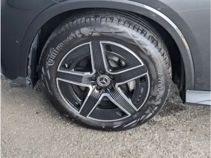 Photo 8 Mercedes Classe GLC Gén. II (C254) Ph1 AMG Line 5