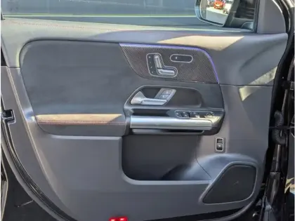 Photo 15 Mercedes GLA Gén. II (H247) Ph2 AMG Line 5