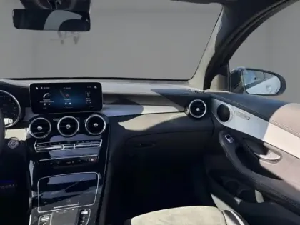 Photo 14 Mercedes Classe GLC GLC 300de 4MATIC Coupé AMG Lin